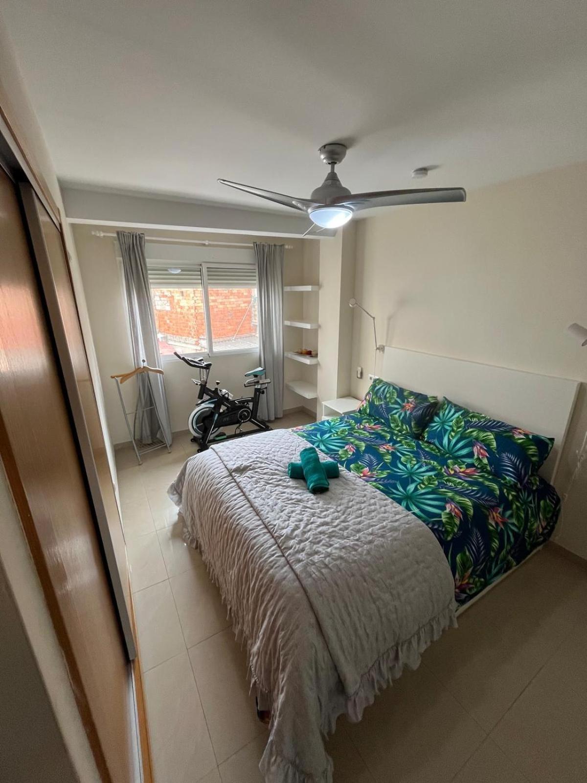 Apartamento Atico Y Garaje, *